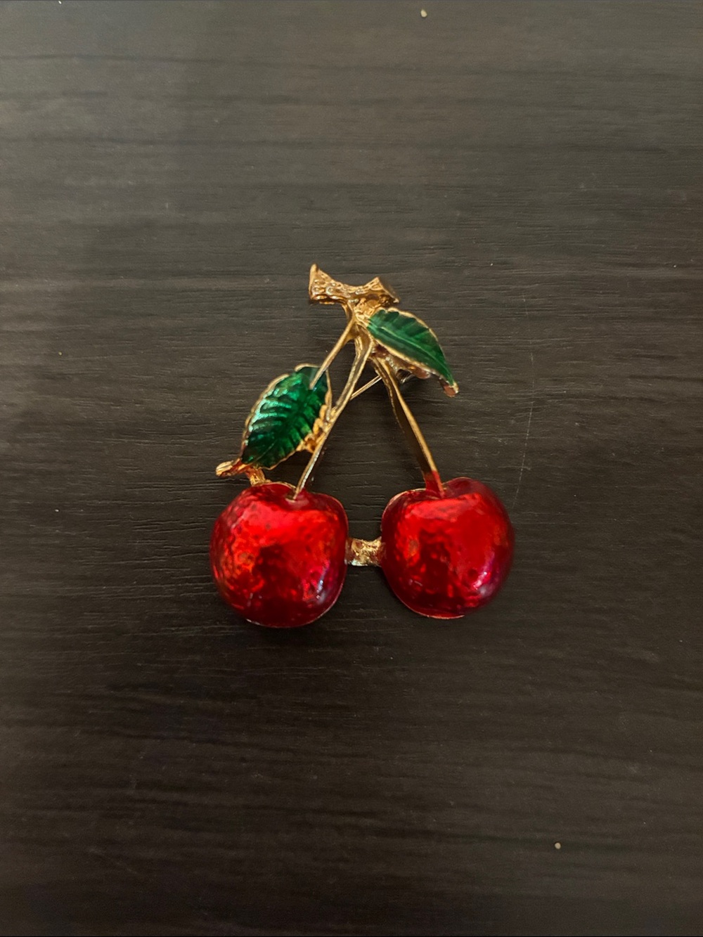 Vintage Inspired Cherry Brooch Red Enamel Fruit Pin Gold Tone Jewelry - Picture 4 of 7